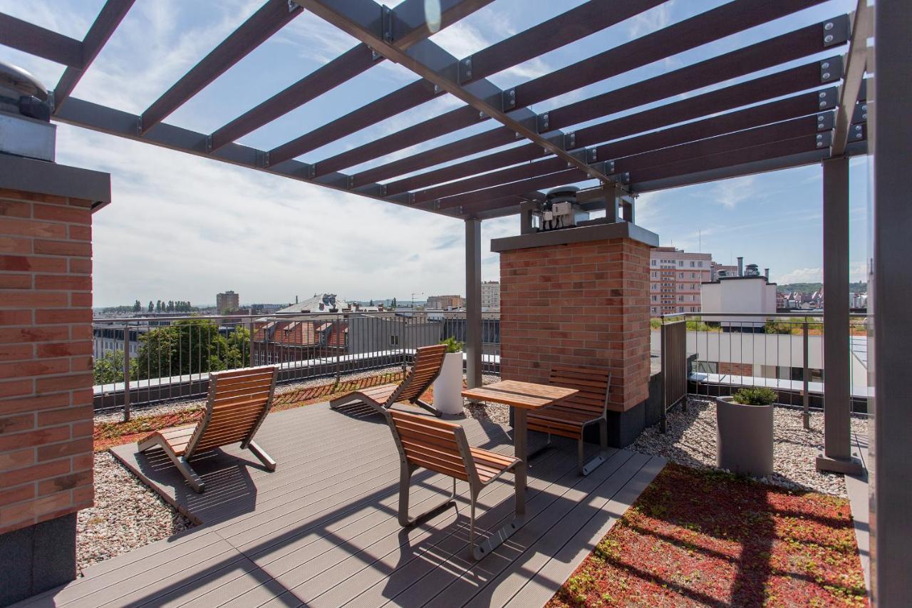 Gdańsk, Długie Ogrody 18 - Rooftop Terrace, Parking